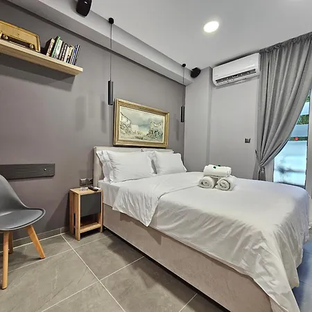 Dione Luxury Business Suite In The Heart Of Athens-3